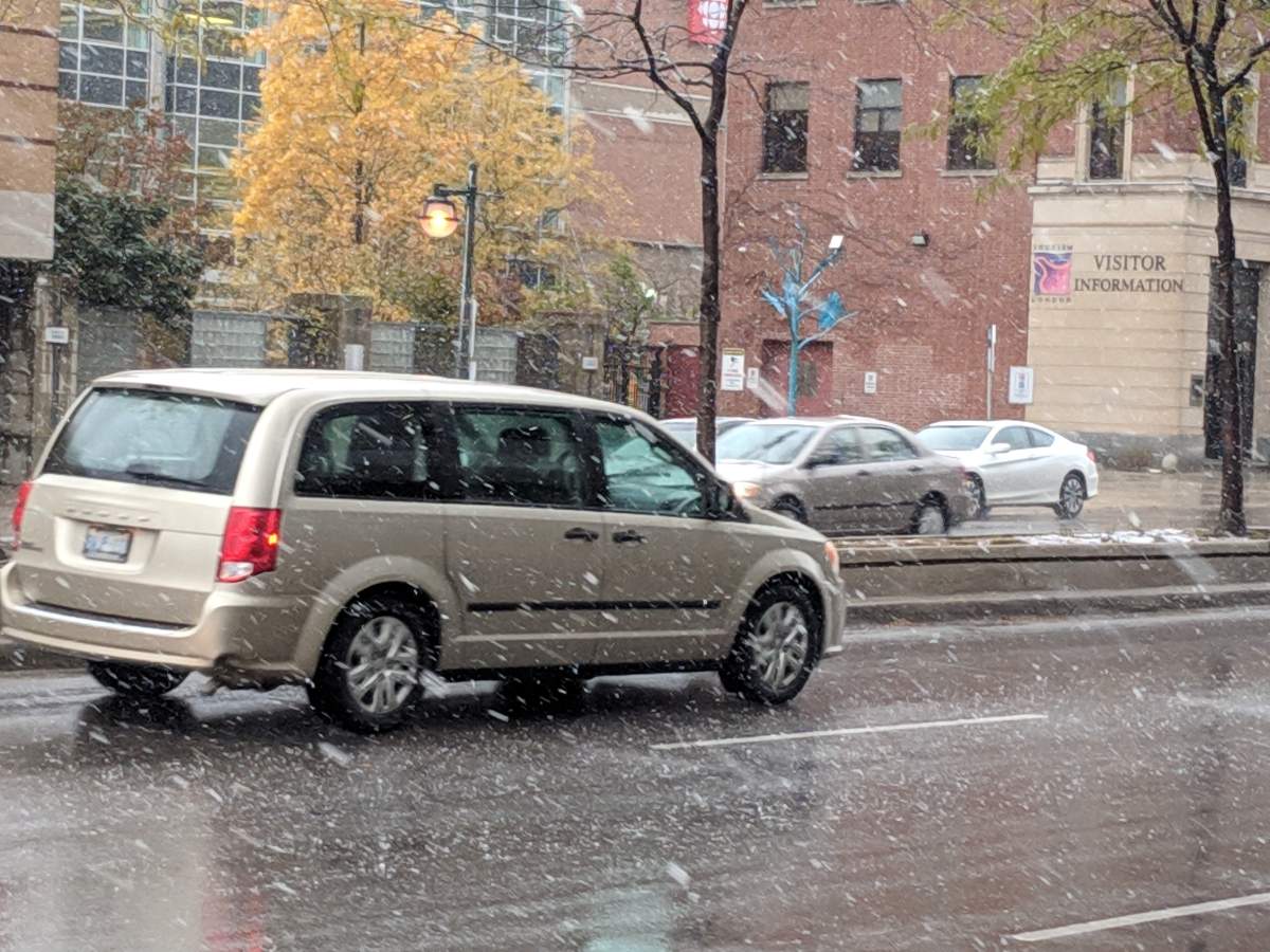 Londoners were greeted with flurries on their Friday morning commute. 