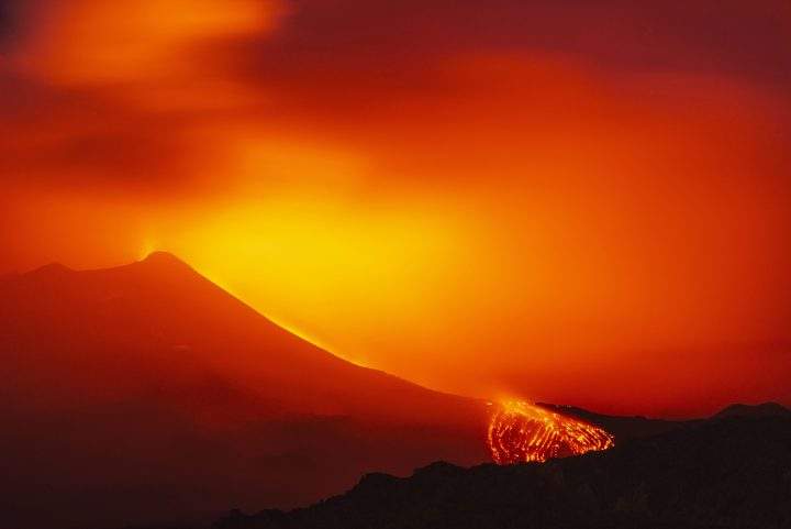 PHOTOS: Europe’s highest, most active volcano erupts in Italy - image