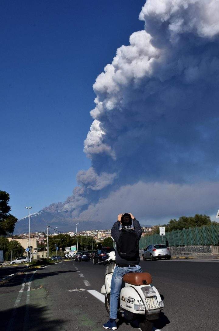 PHOTOS: Europe’s highest, most active volcano erupts in Italy - image