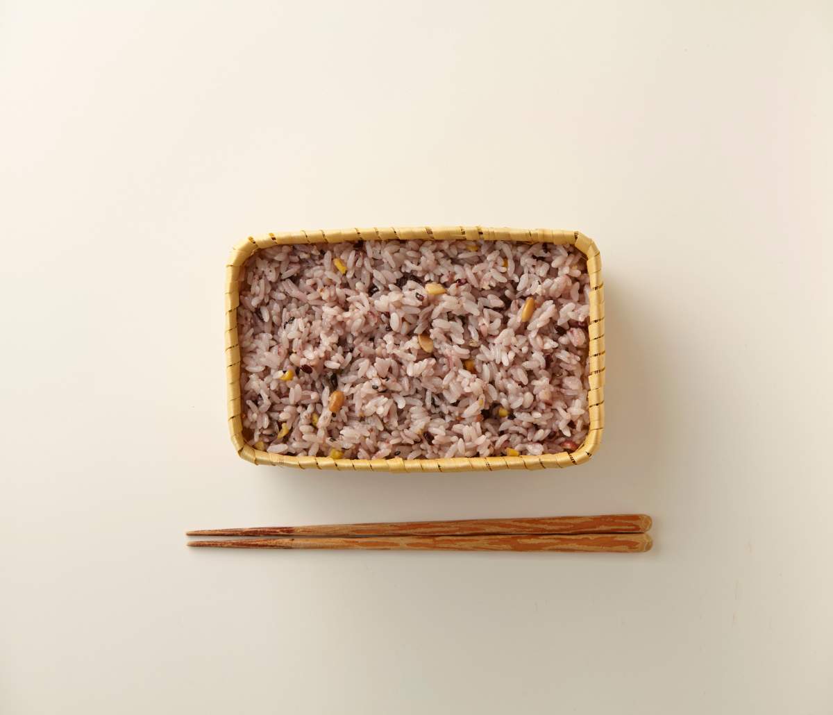 Brown riceOatsWholewheat pastaPotatoesCorn