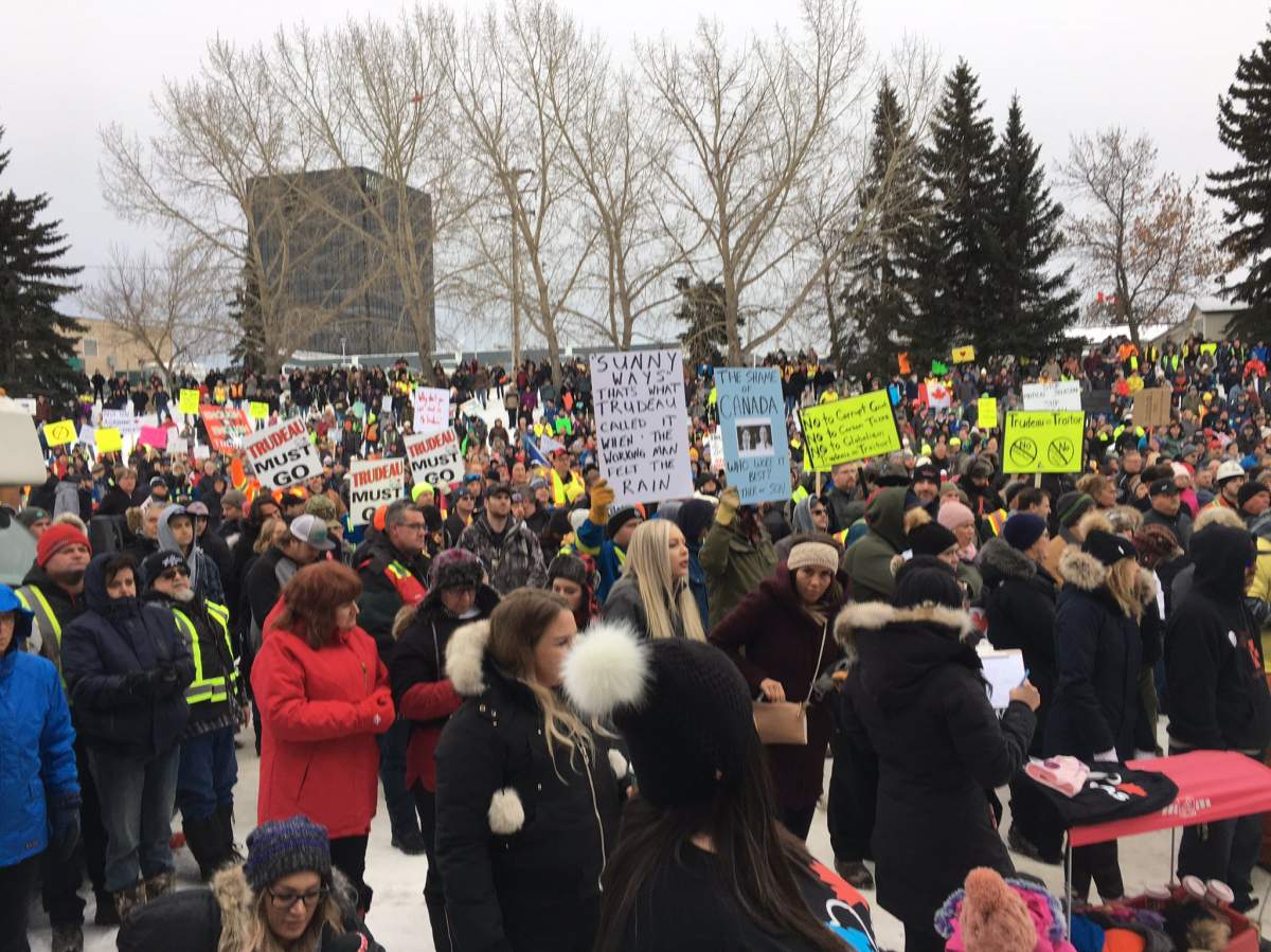 RCMP officers said they estimate at least 1,500 people showed up to a pro-pipeline rally in Grande Prairie, Alta., on Sunday, December 16, 2018.