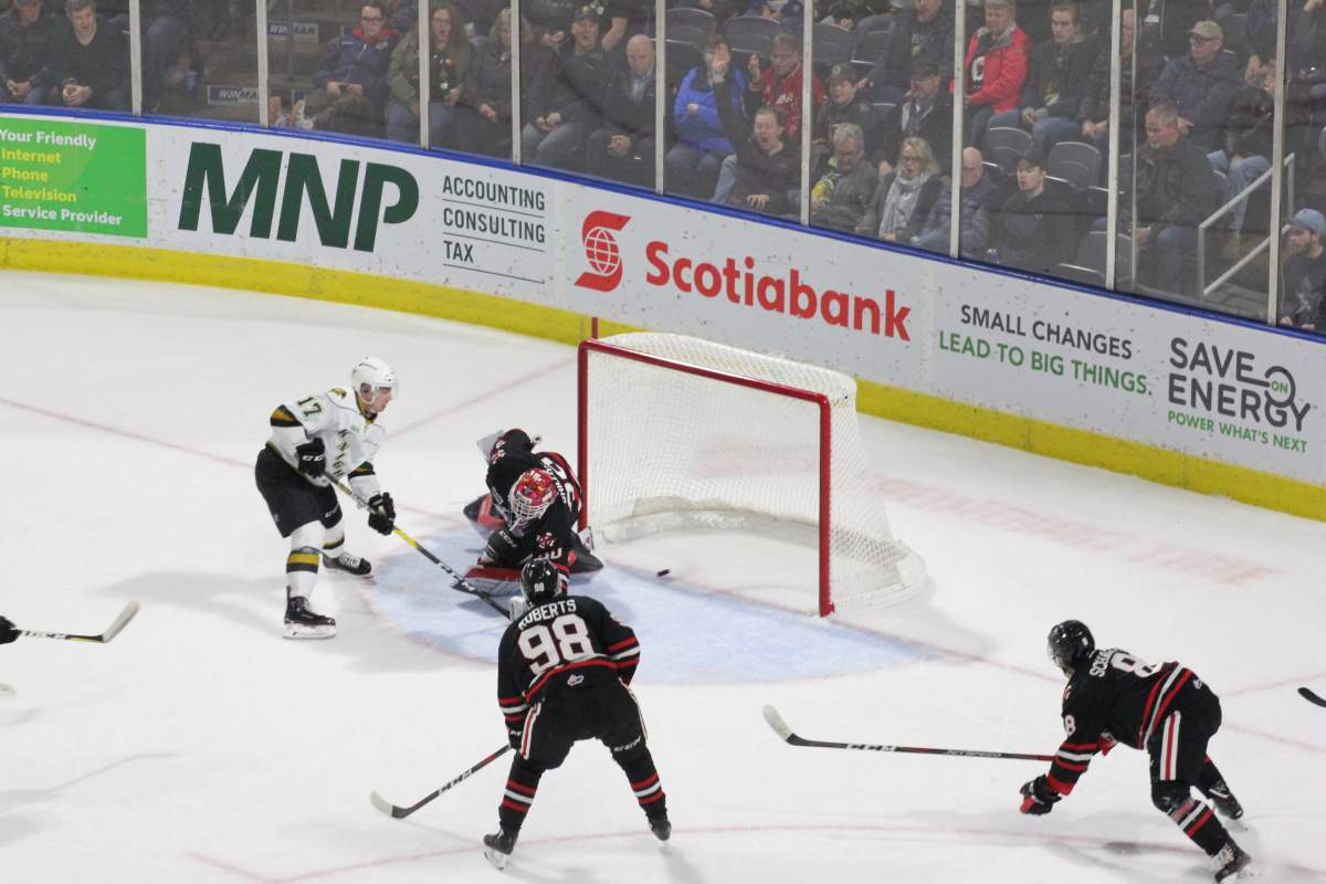 Nathan Dunkley of the London Knights scores the team’s first goal of the game against Niagara.