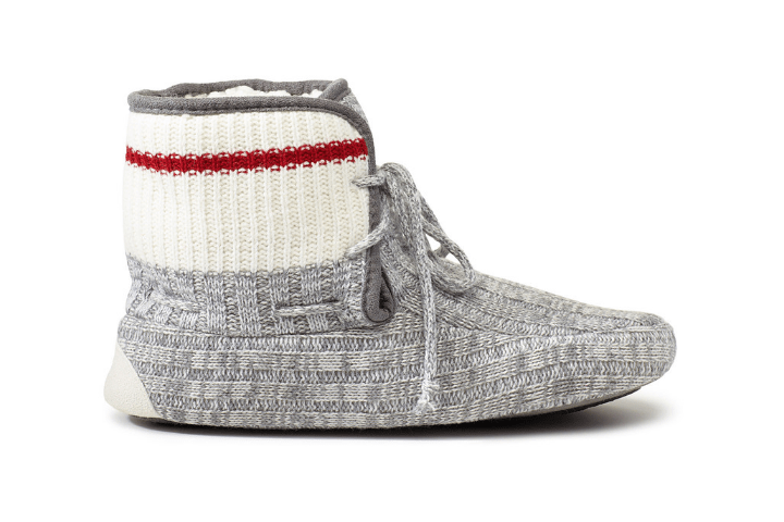 Slippers are a holiday classic, and these knit ones from Simons offer rubber inserts, a sherpa lining and a cozy trim for extra charm.