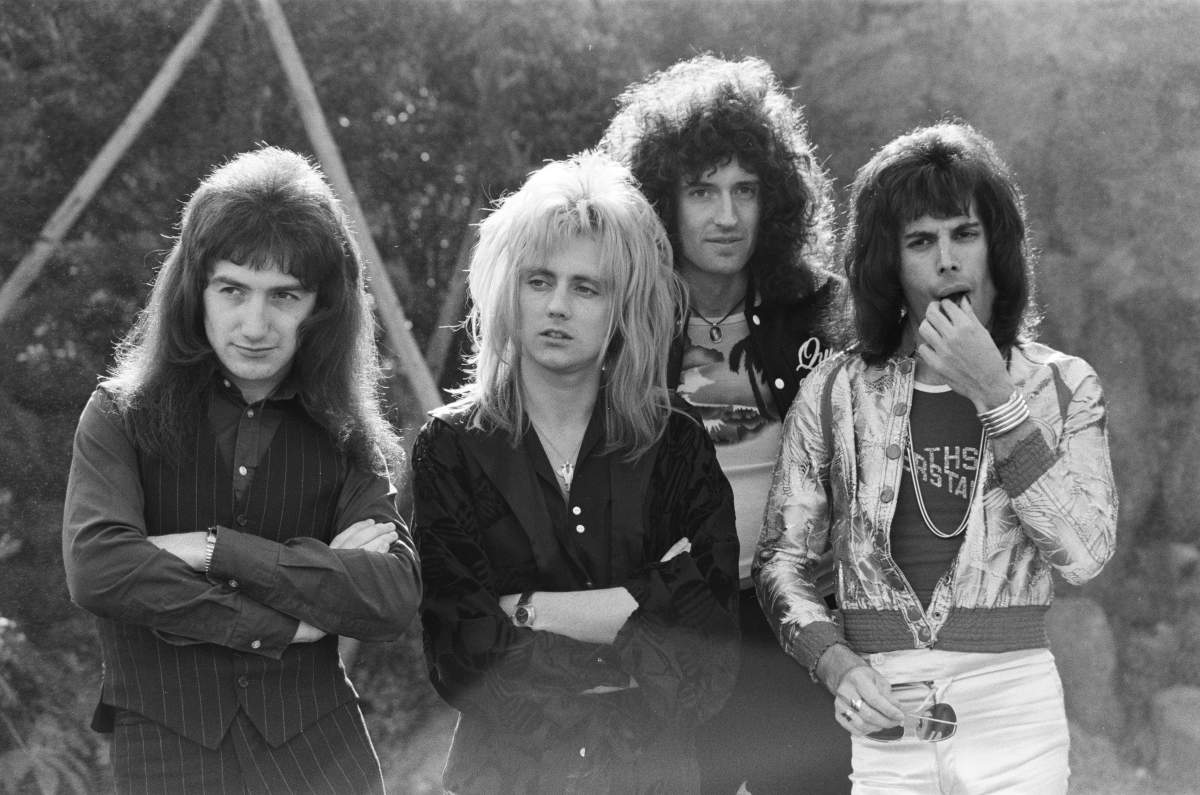 Queen photo session for ‘Music Life’ magazine, in the garden of Hotel Pacific Tokyo in Tokyo, Japan, March 21, 1976.