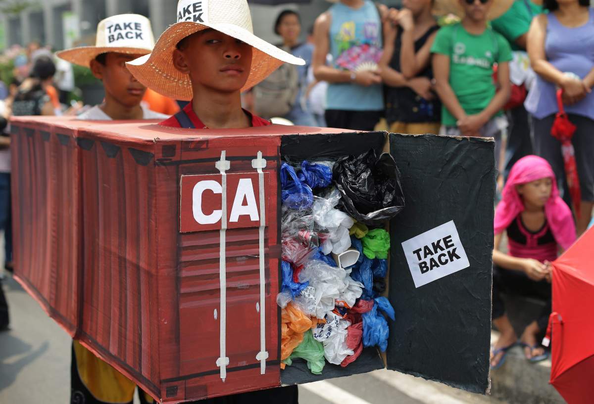 More than 100 community and environment groups in the Philippines are making a plea to Prime Minister Justin Trudeau to take out Canada’s trash.