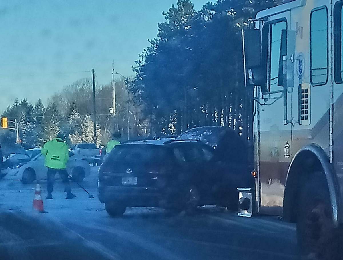 More than 350 collisions have occurred in Ottawa since a winter storm dumped 30 cm of snow on the city and temperatures dropped to around -30 with the windchill.