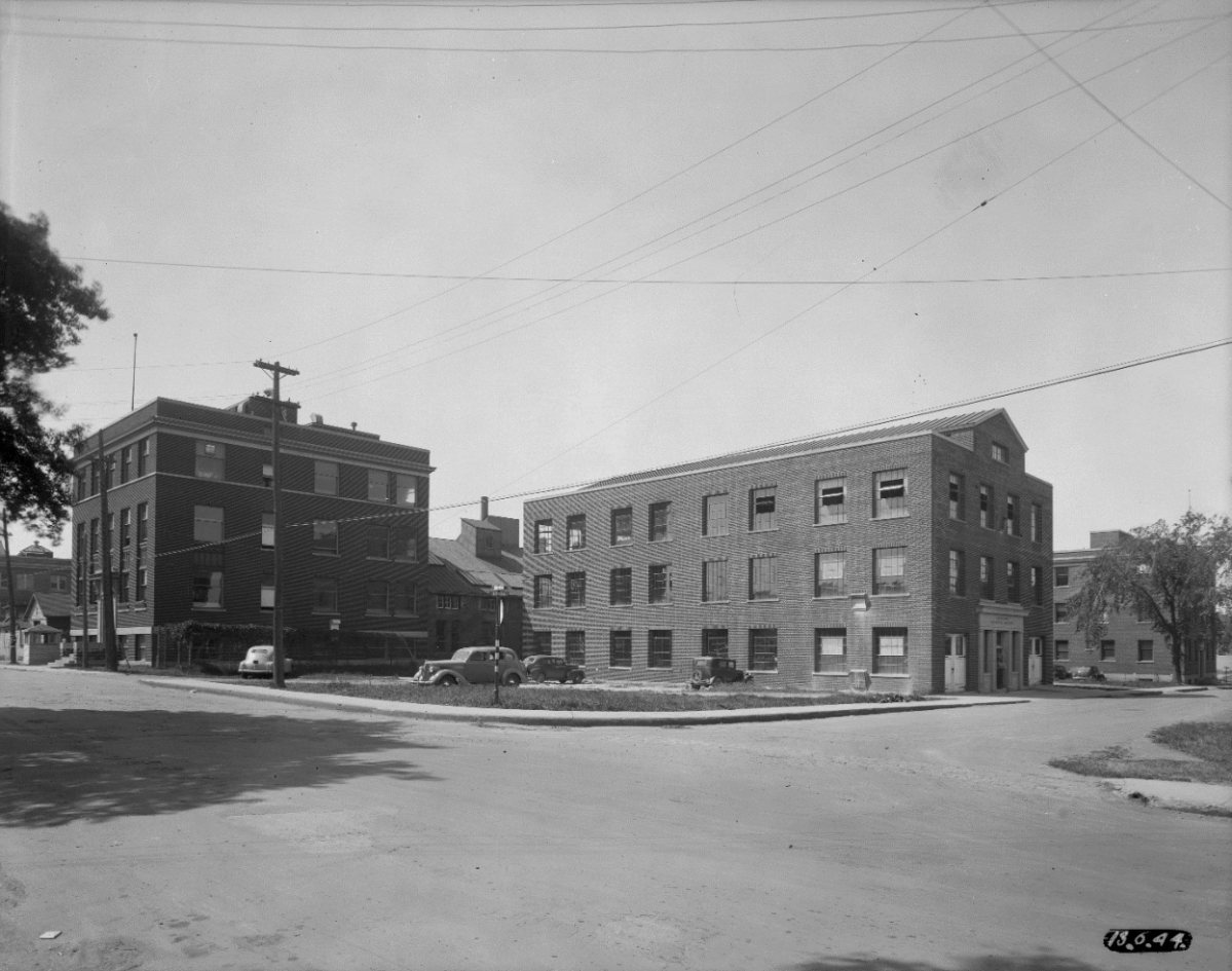 An image from the 1940s of two ore dressing laboratories in the Booth Street Complex, located west of Ottawa’s downtown core. The site is the former headquarters of the federal Department of Mines.