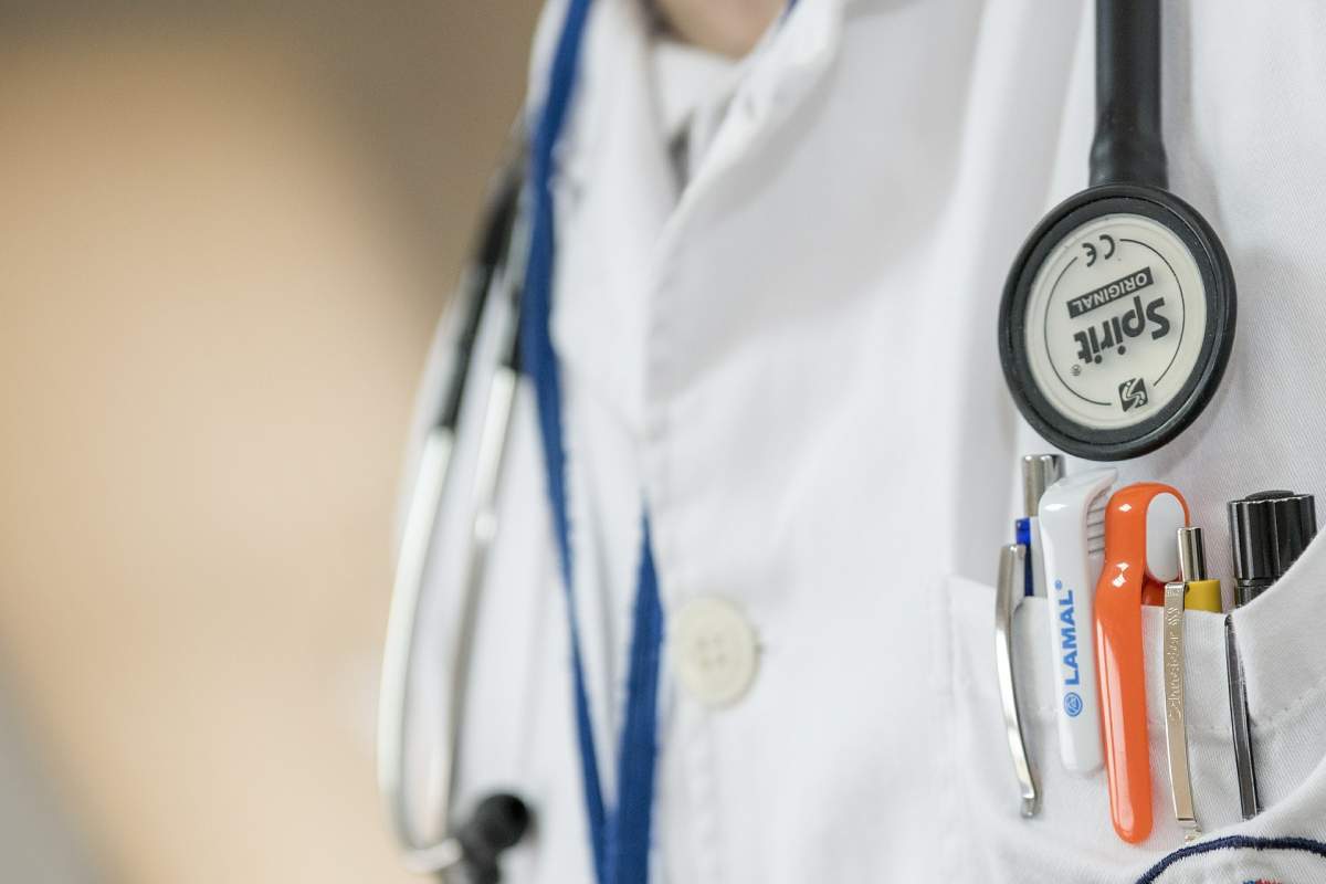 A health care professional making their rounds.