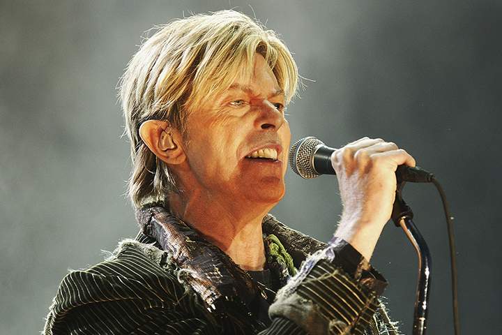 David Bowie onstage at the 'Nokia Isle of Wight Festival' at Seaclose Park, on June 13, 2004 in Newport, Wales.