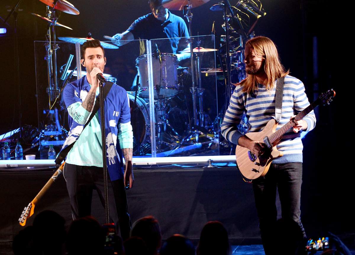Adam Levine (L) and James Valentine of Maroon 5 perform at the iHeartRadio Theater on Nov. 7, 2017, in Burbank, Calif.