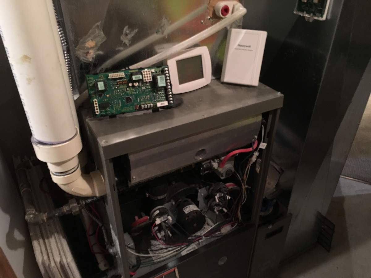 Rare power surge leaves East St. Paul residents with burned, smoking appliances - image