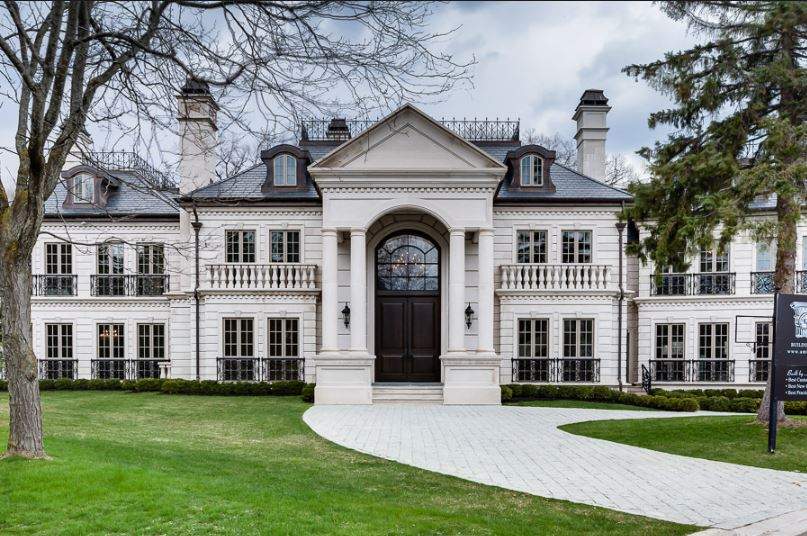 Investors were told they invested $544,000 into 2290 Saxony Road, a mansion in Mississauga in 2015. The property was foreclosed on and sold in 2016 and investors were never told about the sale or loss of their “investment”, according to the lawsuit.