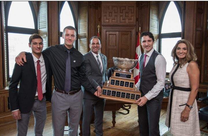 David Sidoo met with Prime Minister Justin Trudeau after UBCs 2016 Vanier Cup victory.