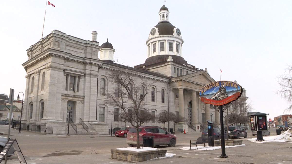 Coronavirus: Kingston, Ont. temporarily allows residents to put out more garbage - image