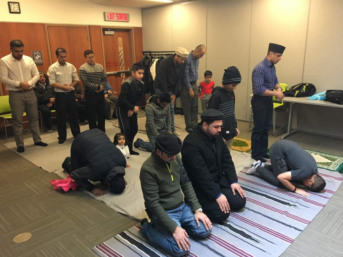 Luqman Ahmed, an Imam with the Ahmadiyya Muslim Jama’at of Canada, led prayers on Friday the Beaverbrook Public Library in Kanata. He opened with prayers for the victims of shootings at two mosques in Christchurch, New Zealand.
