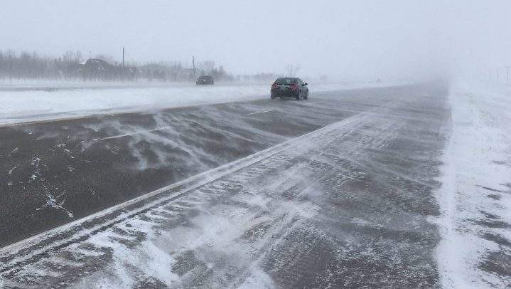 Potential for multiple Colorado Lows to dump snow on southern Manitoba over next week - image