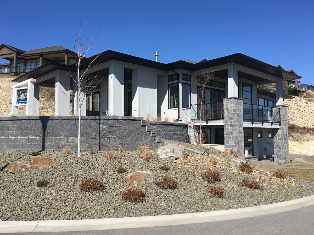 This 2,700 square-foot luxury in Kelowna is one of the prizes in this year\’s B.C. Children Hospital\’s Choices Lottery.