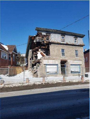 An image of the partially collapsed Magee House in Hintonburg, taken on March 7, 2019. The city plans to start work to structurally stabilize the old stone heritage building “in a matter of days,” according to City of Ottawa staff.