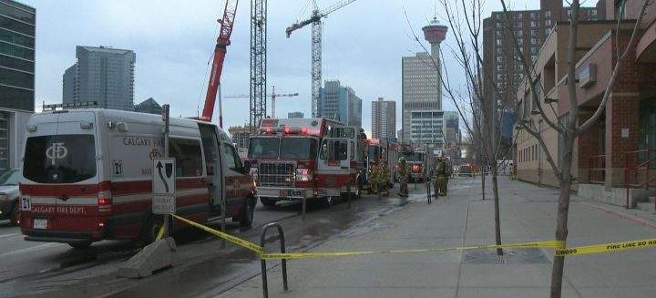 Crews responded to a downtown Calgary building fire that evacuated 200, displaced some and injured none on Tuesday.