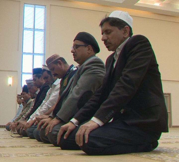 Mosques across Canada, including Calgary’s Baitun Nur Mosque, are encouraging people to visit in the wake of the New Zealand terror attack.