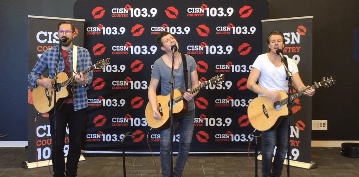 Petric on the CISN Country Sound Stage - image