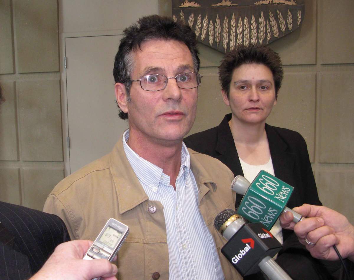 David Milgaard speaks briefly with reporters at the Calgary Courts Centre on Nov. 14, 2011.