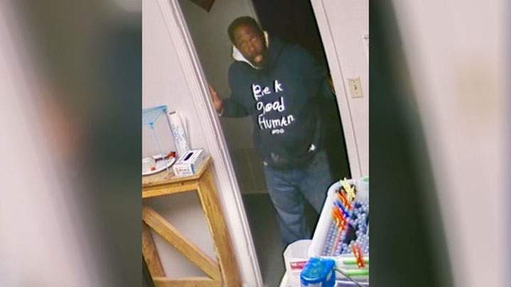 According to Atlanta’s WSB-TV, police said the suspect broke into the warehouse around 9 p.m., where he allegedly stole earrings, gems and rings.