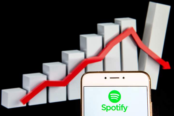 The pros and cons of streaming vs. physical consumption of music remain a highly controversial topic among listeners across a variety of eras and genres.