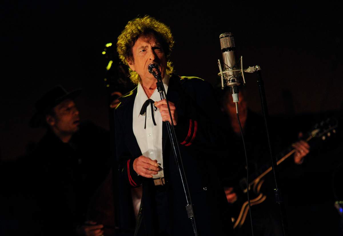 Musical guest Bob Dylan performs on the Late Show with David Letterman, Tuesday, May 19, 2015, on the CBS Television Network. (Photo by Jeffrey R. Staab/CBS via Getty Images)
