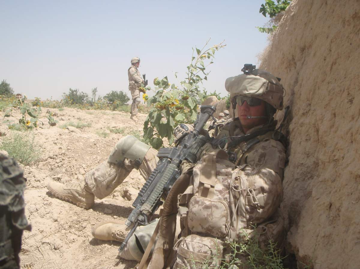 Sgt. James Hatfield was nearby when an improvised explosive device detonated, injuring Etienne Aubé.