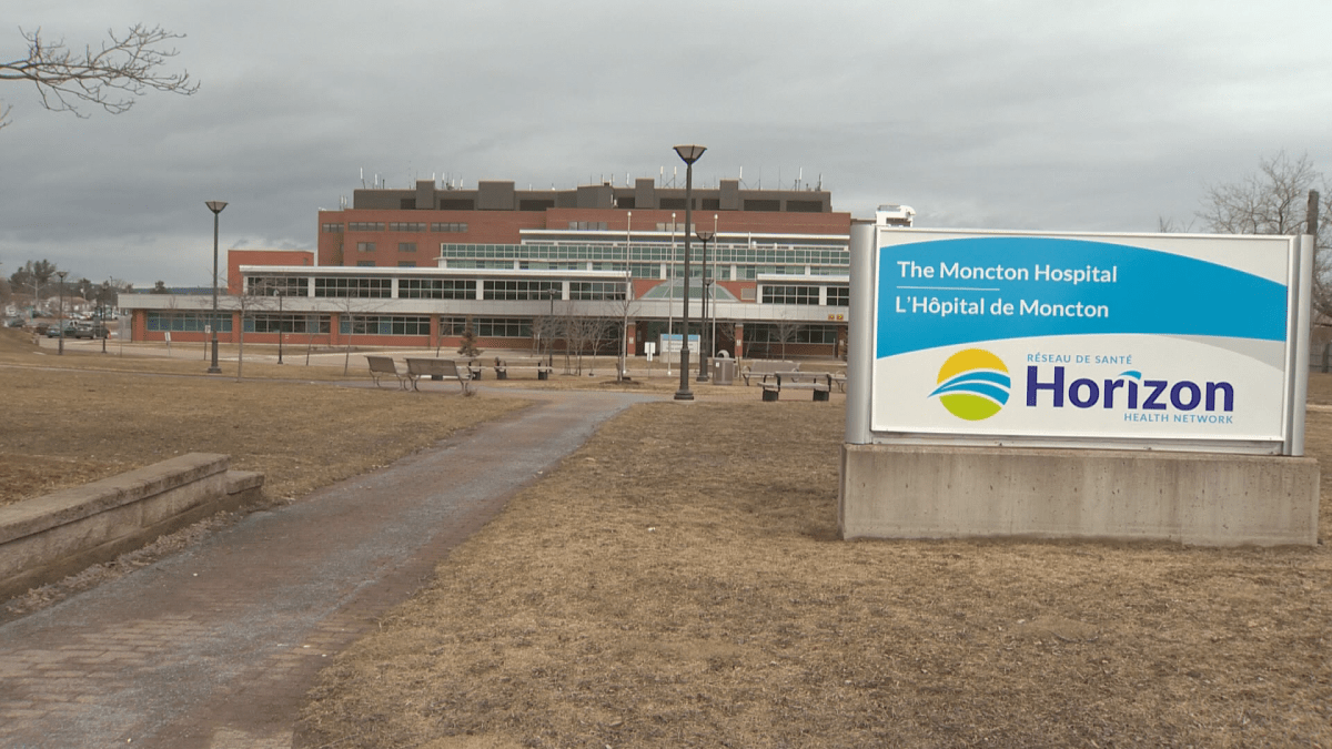 As of Oct. 18, 2021, a total of 14 patients and 10 staff members are impacted by the outbreaks on Units 4200 (oncology) and 5600 (general surgery) at Horizon’s The Moncton Hospital. 