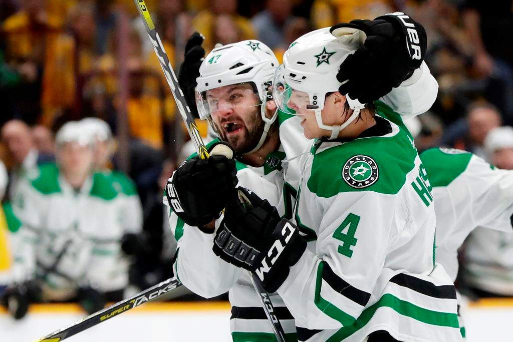 Quebecor's move defied a warning by the federal broadcasting and telecommunications regulator, which said it wasn't allowed to prevent Bell TV from getting TVA Sport feed.