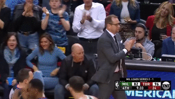 Drake courtside antics draw major attention at Raptors game as team breaks even with Bucks - image