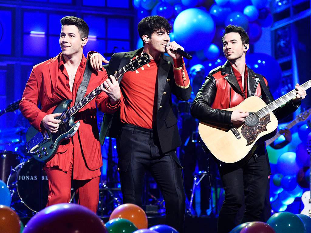 SATURDAY NIGHT LIVE -- "Emma Thompson" Episode 1766 -- Pictured: Musical guest Jonas Brothers perform on Saturday, May 11, 2019 -- (Photo by: Will Heath/NBC/NBCU Photo Bank via Getty Images).