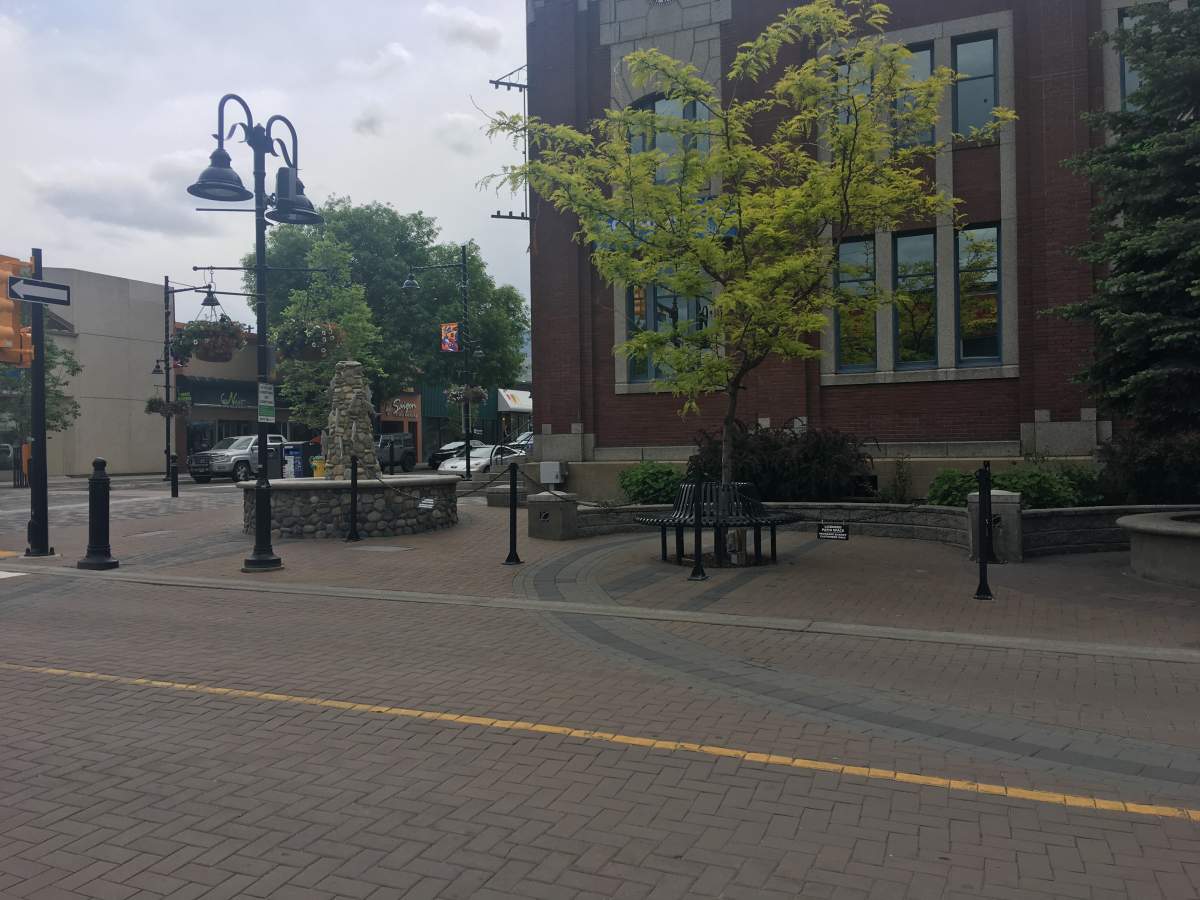Nanaimo Square .