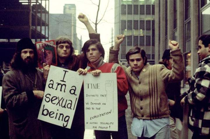 Mark Segal at a gay rights rally in New York in 1970. This photo by Diana Davies is a part of the New York Public Library’s “Love & Resistance: Stonewall 50” exhibit.