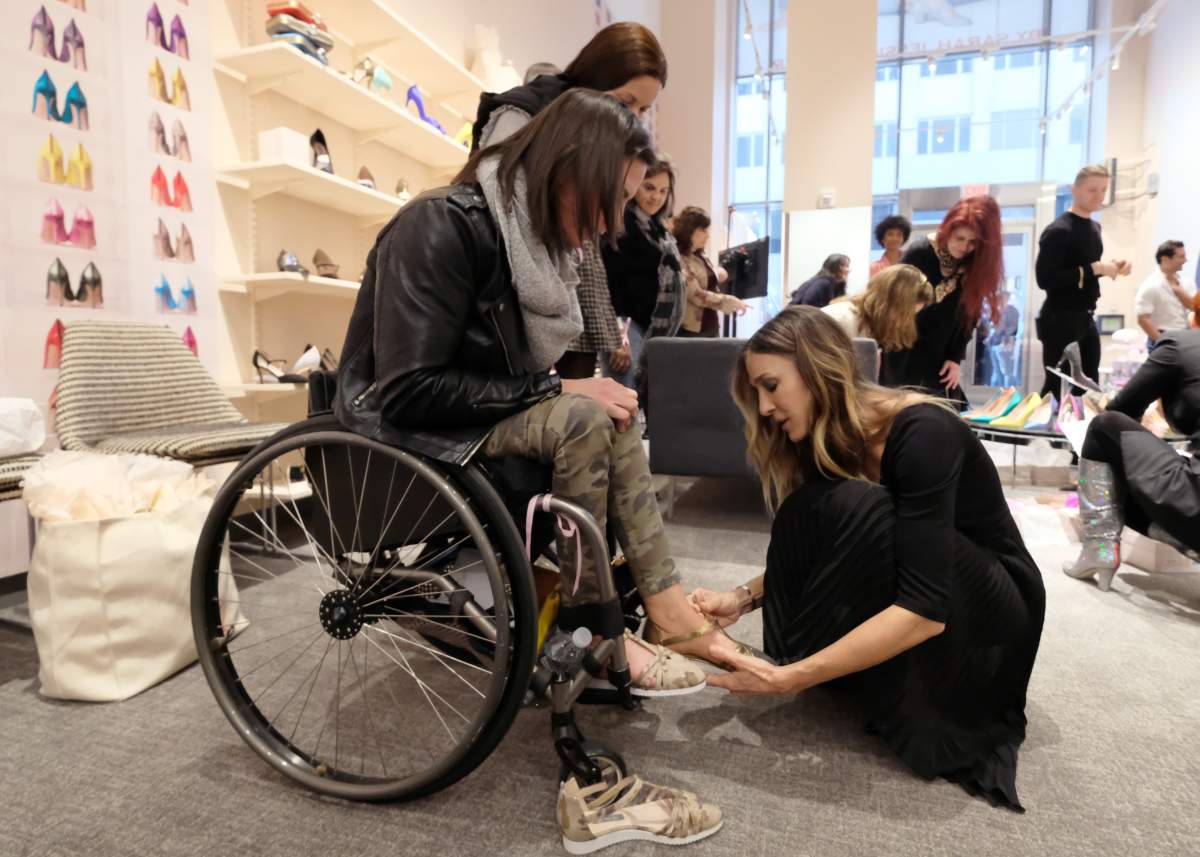 Sarah Jessica Parker attends her “Born Lovely” Fragrance Launch on November 1, 2018 in New York City.