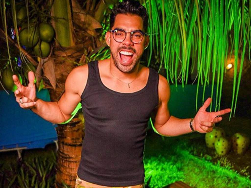 Brazilian pop singer Gabriel Diniz has died.