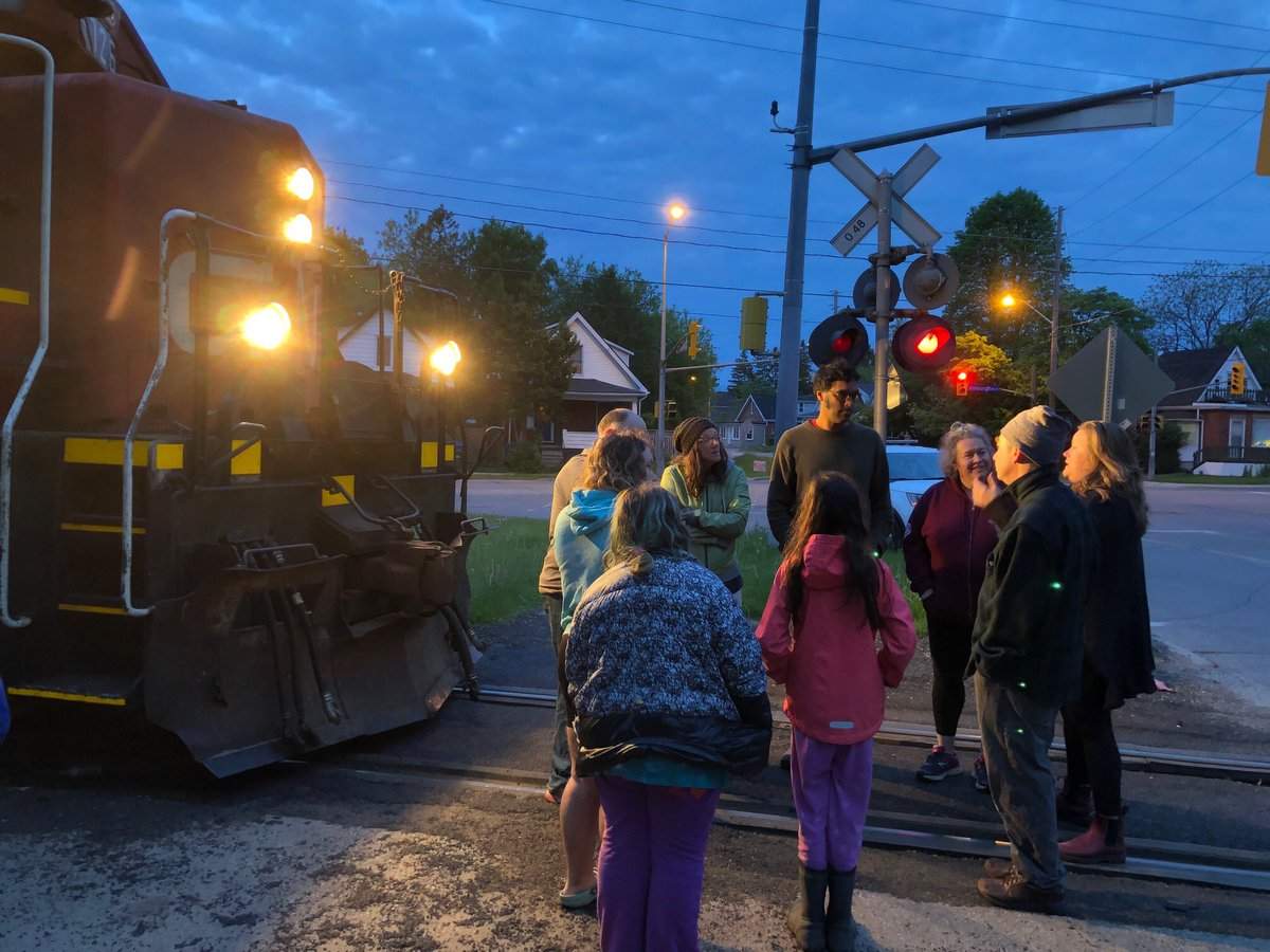 Guelph residents, who are fed up with the CN Rail trains blaring their horns during overnight work, staged a small protest on the tracks on Tuesday morning.