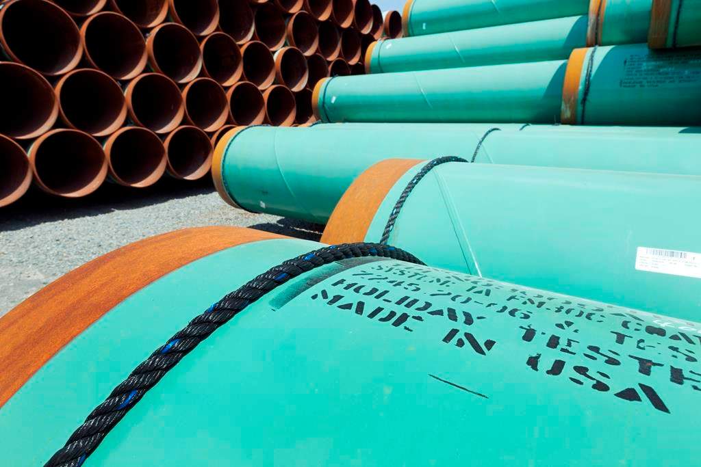 Manitoba Premier Brian Pallister says he's open to discussing the possibility of an oil pipeline to the Port of Churchill.