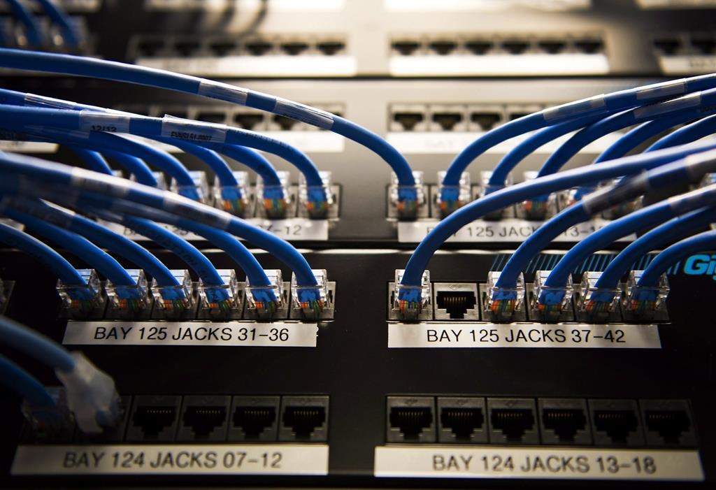 The federal and provincial governments have each invested $71 million in a project aimed at improving cellular broadband in eastern Ontario.