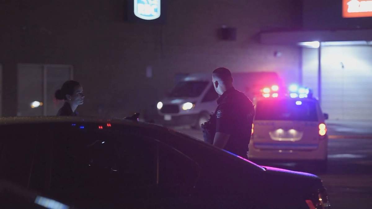 This is the second time this weekend that Montreal police were called to an incident outside a reception hall in the area.