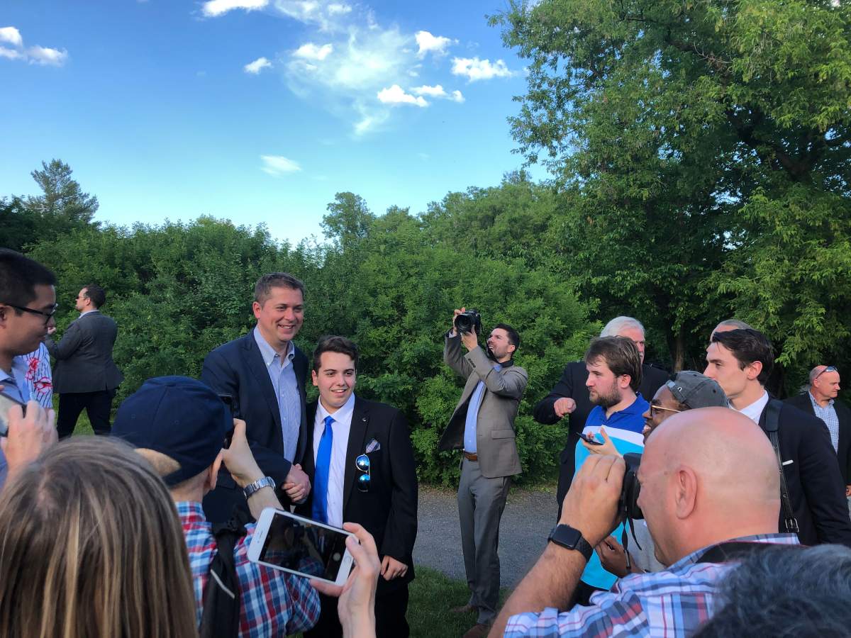 Scheer attends Ottawa barbecue on June 18, 2019.