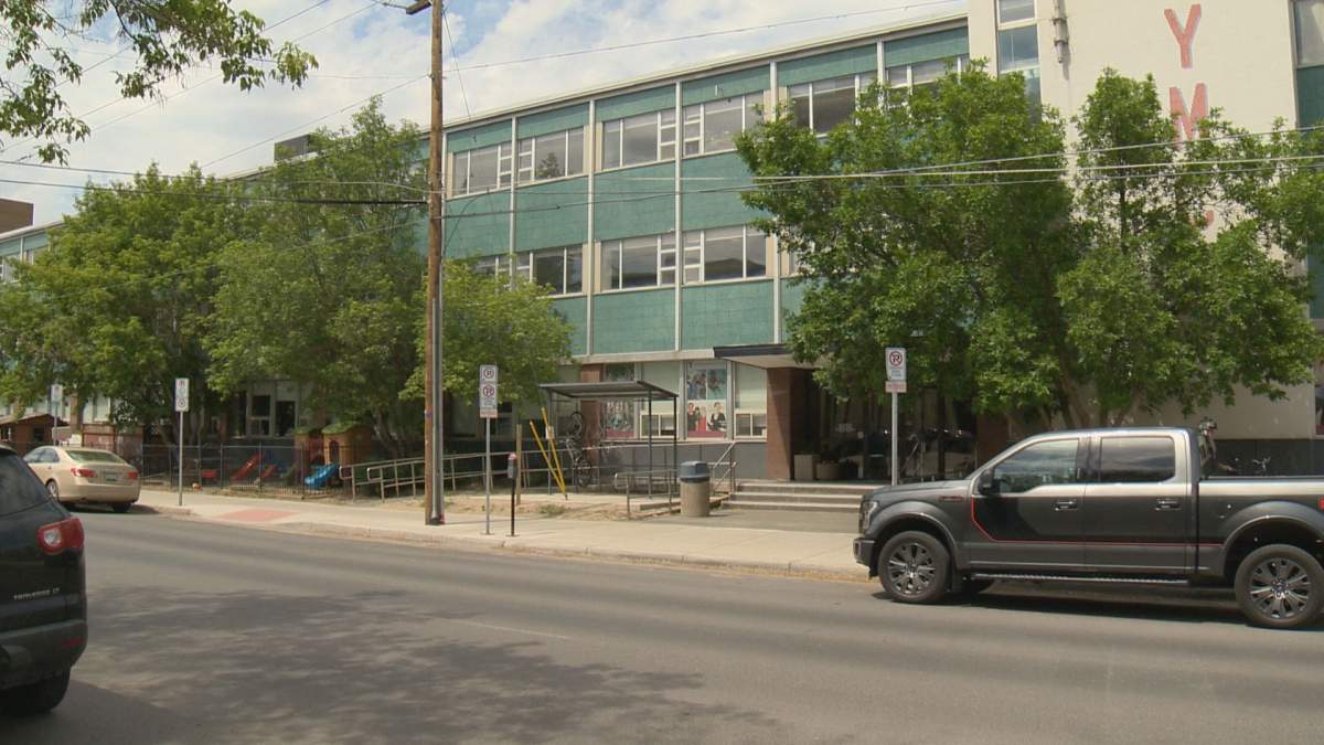 The Regina YMCAs downtown location on 13th Avenue.