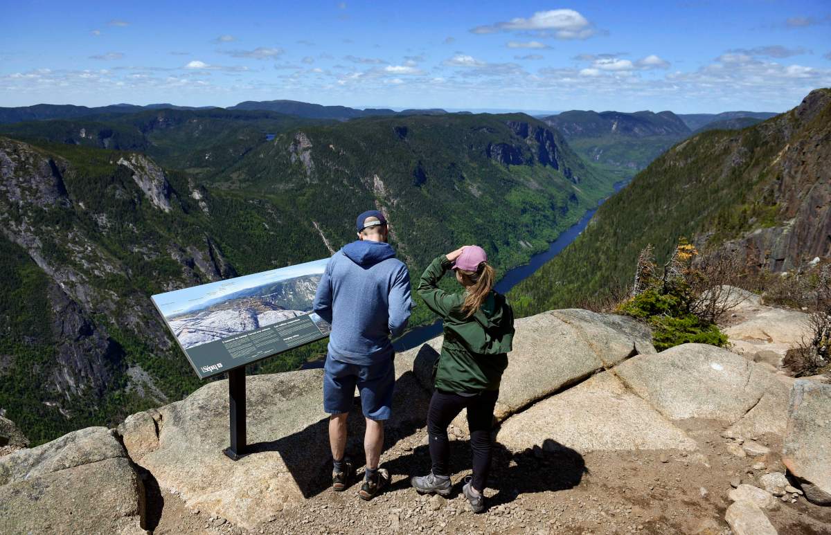 A general strike is planned for Saturday. It will affect 23 provincial parks in Quebec.