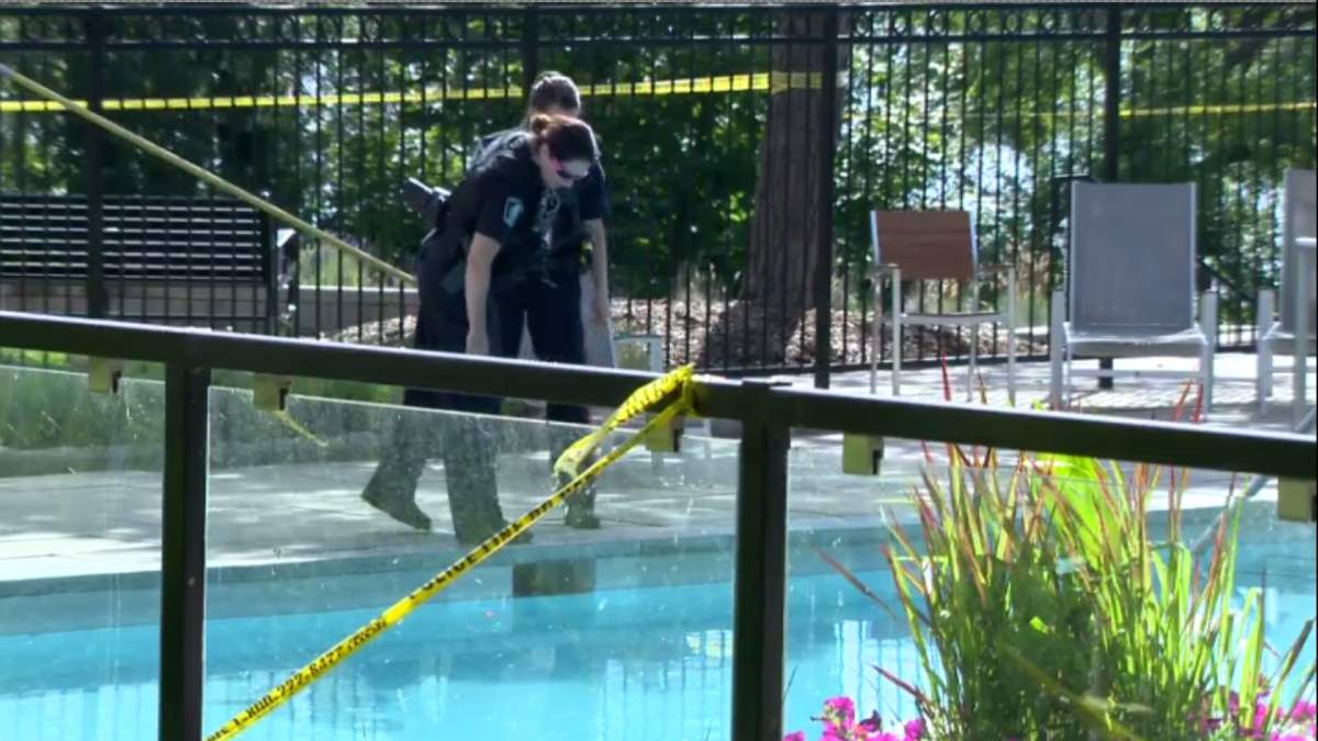 Halton police say an 89-year old man drown in a Burlington pool near Lakeshore Road on Monday.