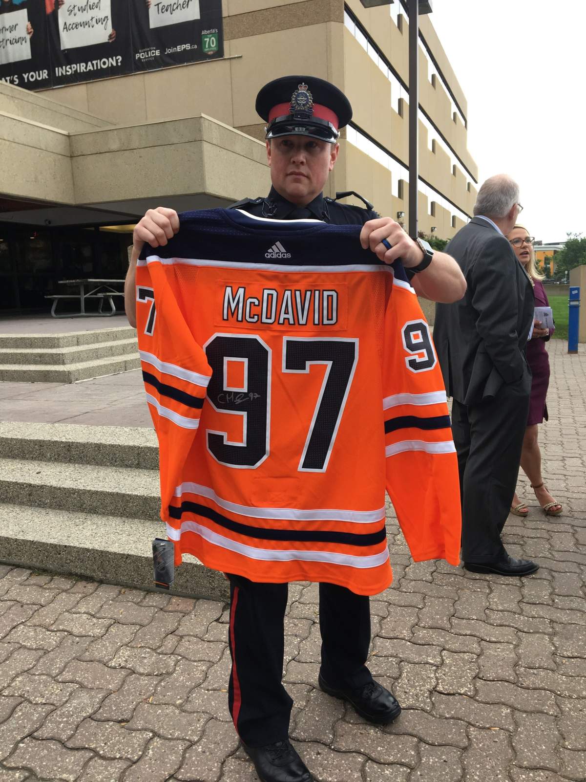 Edmonton police believe there may be people who have bought Edmonton Oilers jerseys with fake Connor McDavid signatures. Thursday, July 18, 2019.
