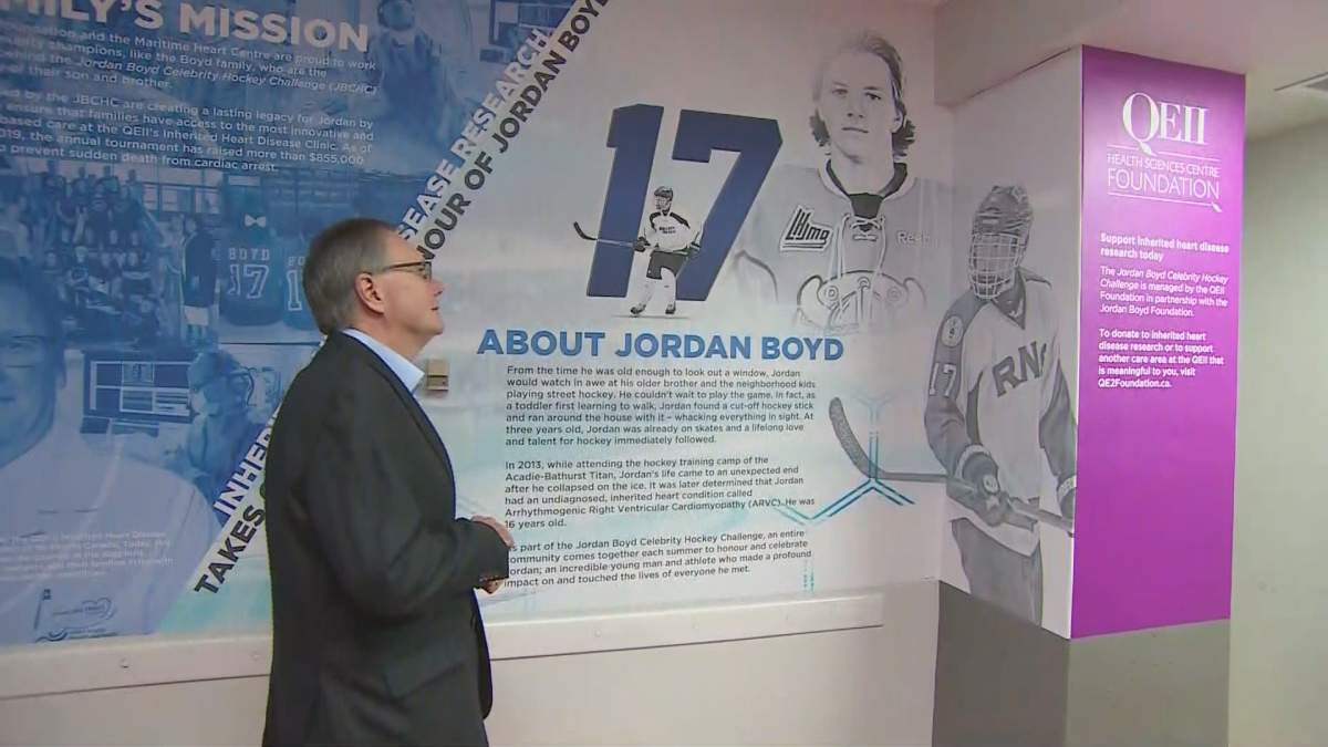 Stephen Boyd looking at the mural which was unveiled at Halifax Infirmary.