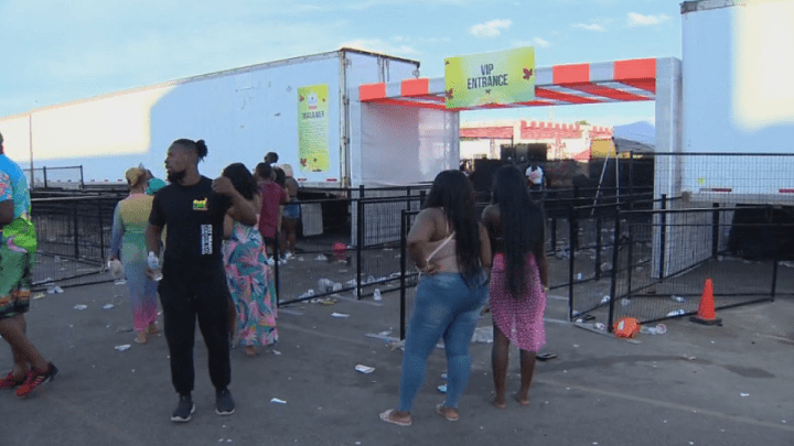 The scene outside of the festival following the fight.