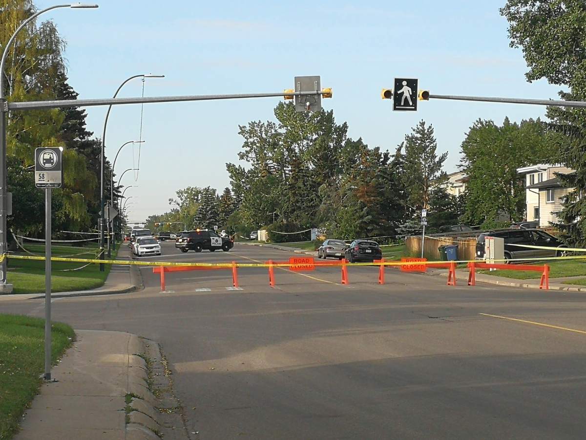 Calgary Police responded to a serious assault on 44 Street and 4 Avenue S.E early Sunday morning.